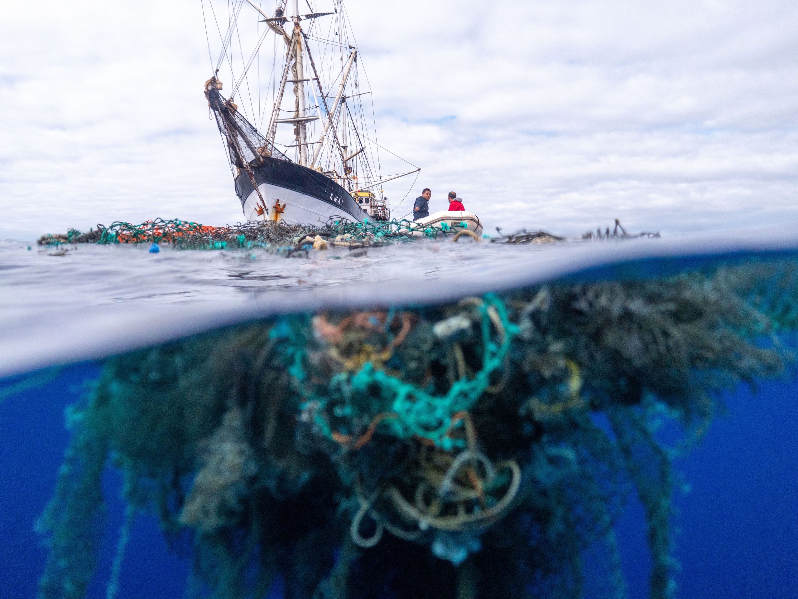 Net in front of S/V Kwai